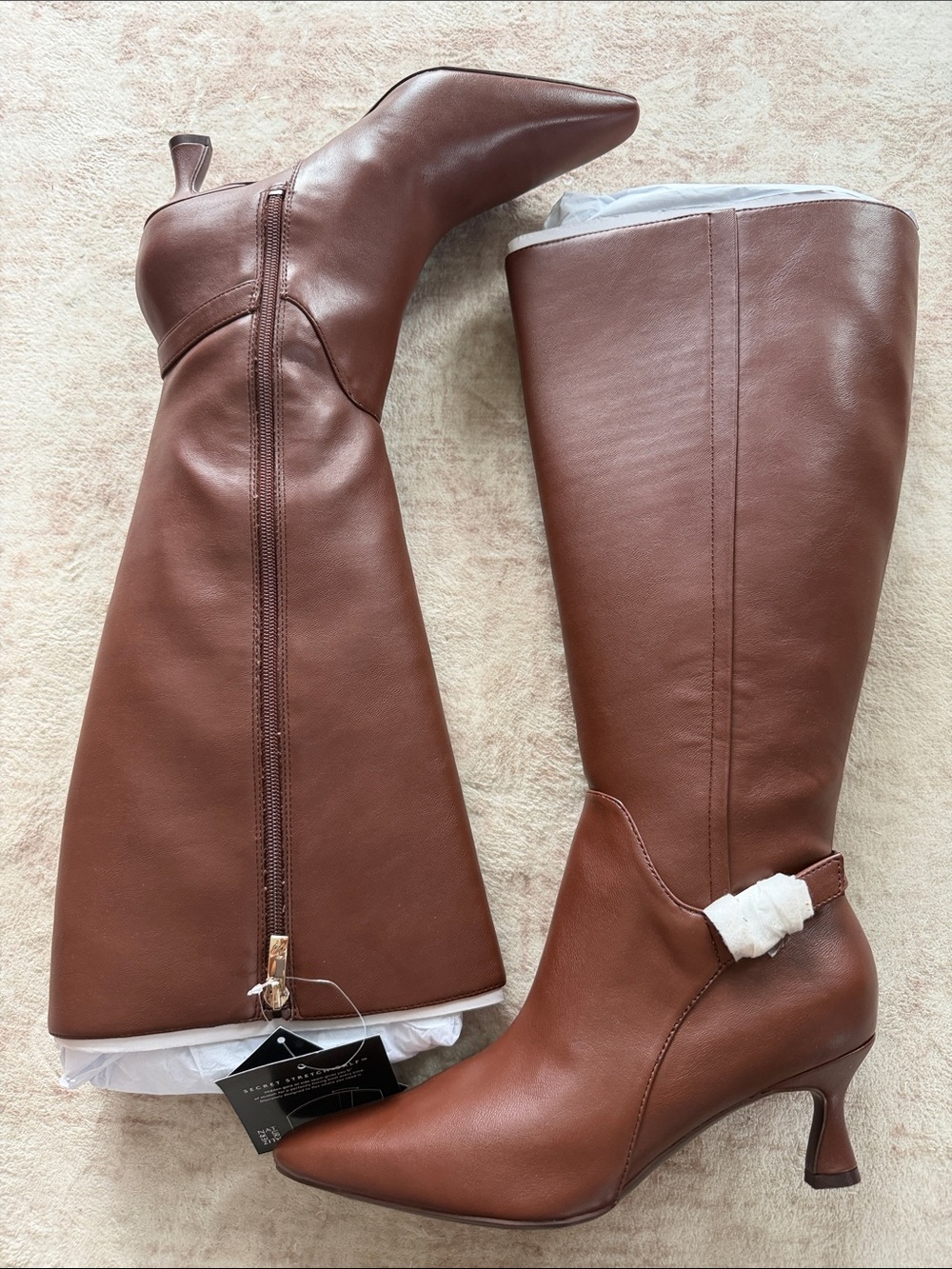 Naturalizer Eartha Chestnut Pointed-Toe Knee Boots with Slim Heel Wide Calf